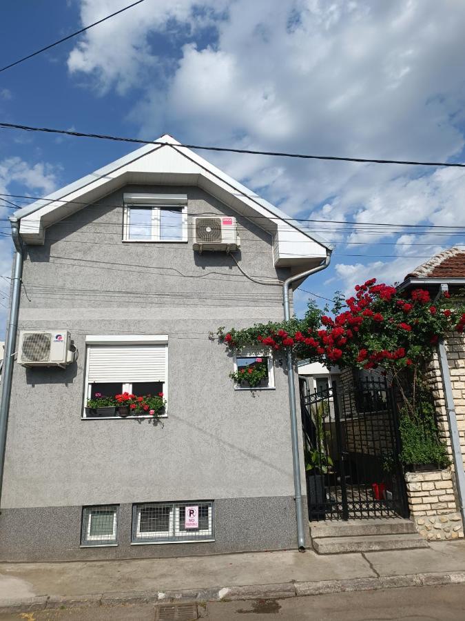 Fortress Apartments Ni 외부 사진